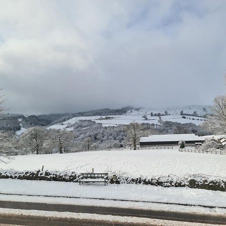 The Shady Oak Country Inn Taxal المظهر الخارجي الصورة