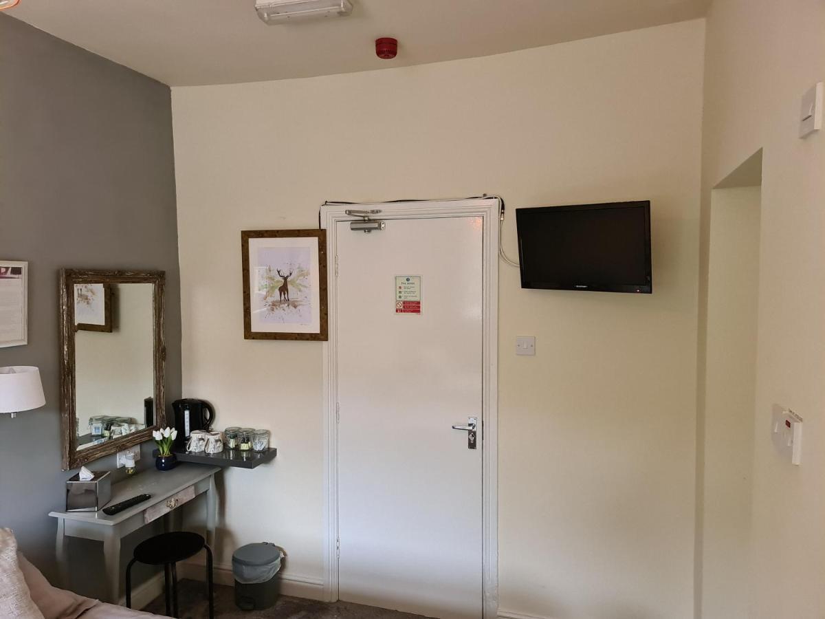 The Shady Oak Country Inn Taxal المظهر الخارجي الصورة