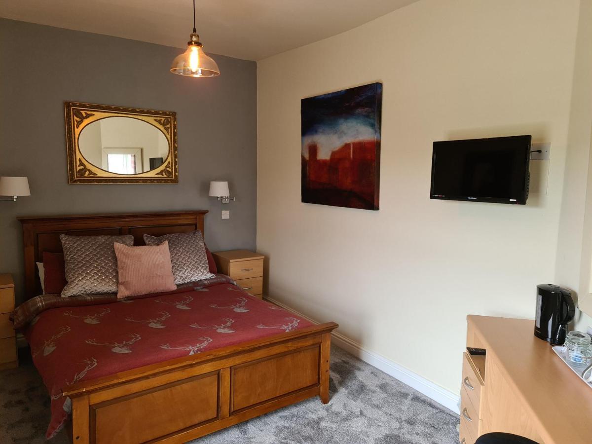 The Shady Oak Country Inn Taxal المظهر الخارجي الصورة