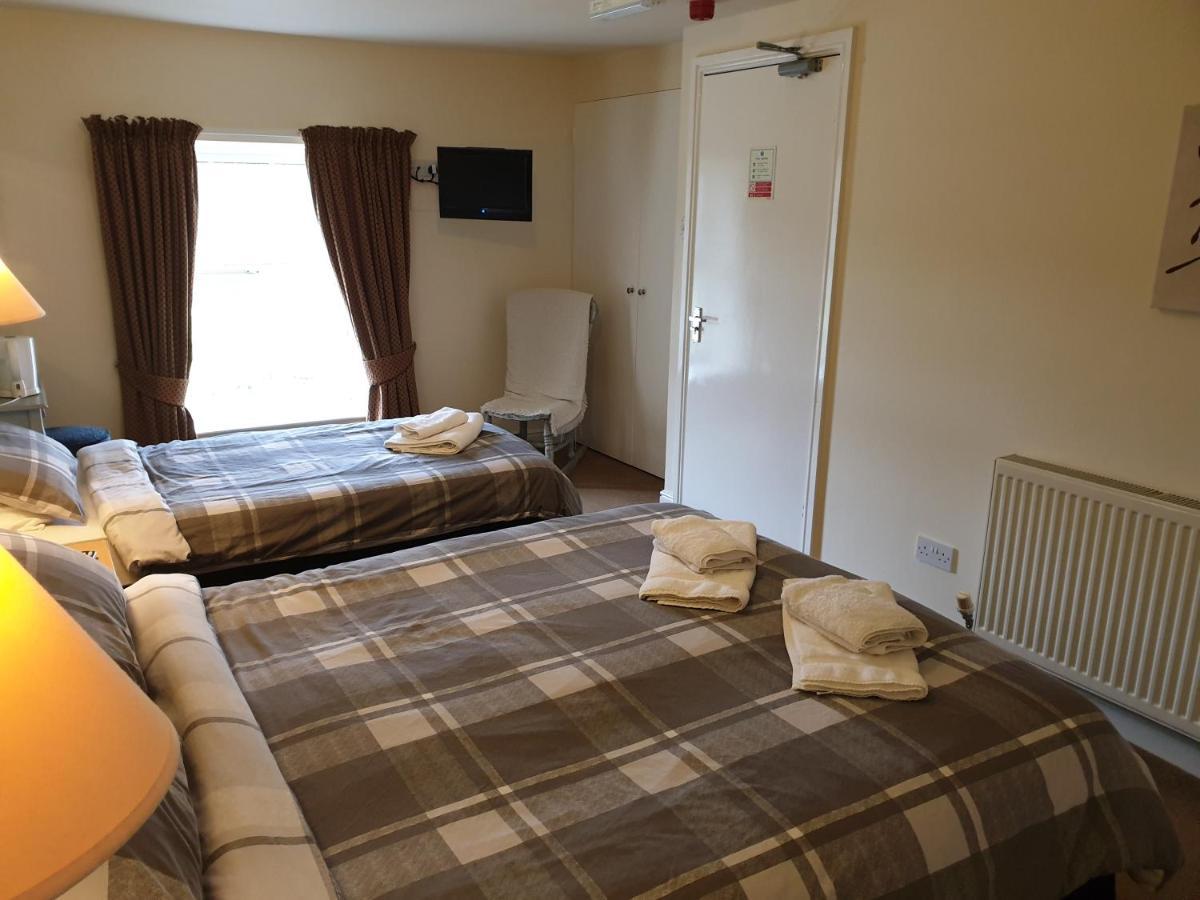 The Shady Oak Country Inn Taxal المظهر الخارجي الصورة